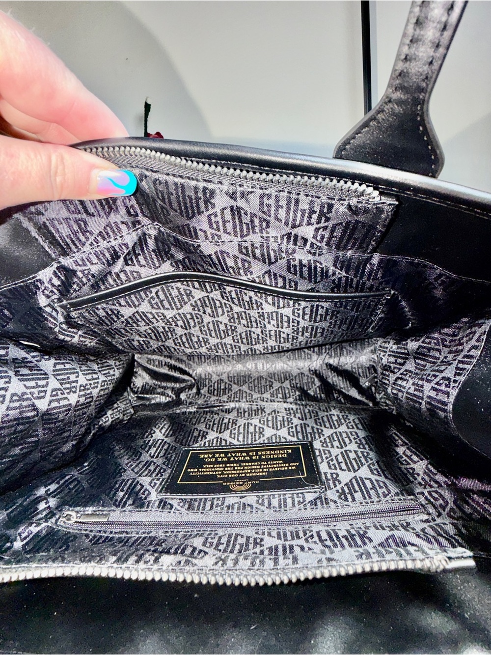 Kurt Geiger Kensington Multicolor Woven Tote like New - Picture 8 of 9